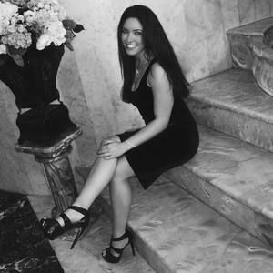 Meet your Posher, Stefanie